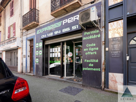 A louer local commercial 795 &euro;  Gardanne