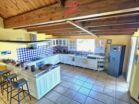 A vendre maison Belle Pierre 97400; 950 000 € 