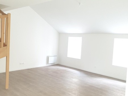 A louer appartement Poitiers 86000; 810 € 