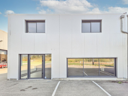A vendre local commercial Belley 01300; 470 000 € 