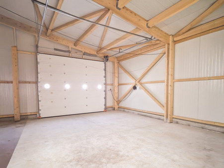 Local commercial sur Belley ; 470 000 €  ; Achat Réf. 14_BEL-5907