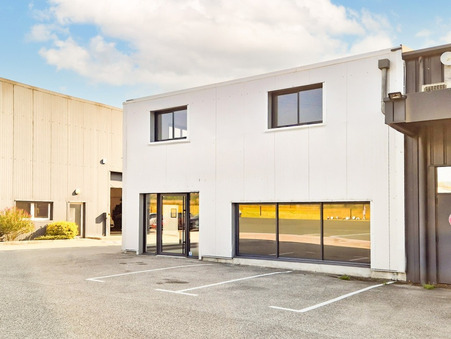 Vente local commercial 470 000 €  Belley