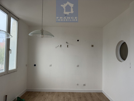 House € 86 400  Réf. 4928 Calais