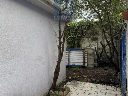 A vendre house Calais 62100; € 86 400 