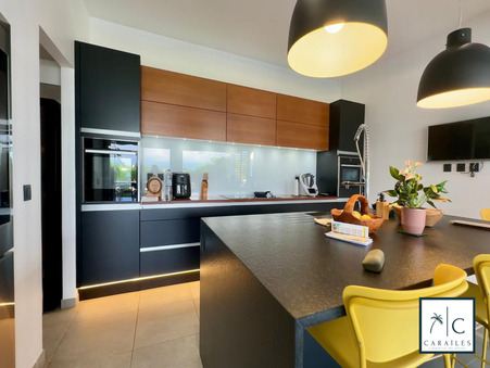 Maison 1 140 000 €  sur Le Marigot (97225) - Réf. CAR196