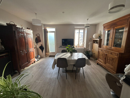 A vendre maison Becon les Granits 49370; prix nous consulter