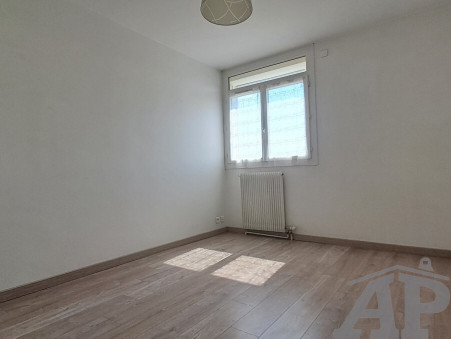 Appartement 880 €  sur Draguignan (83300) - Réf. 3/1158