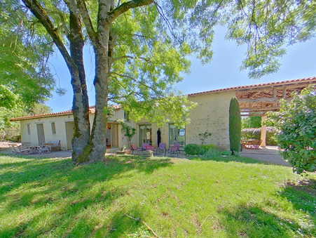Maison sur Caussade ; 540 000 €  ; A vendre Réf. 13863