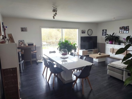 A vendre maison Mirambeau 17150; 212 000 € 