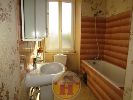 Immeuble 139 100 € sur Saint-Victurnien (87420) - Réf. 1300