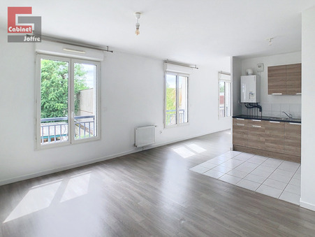 A louer appartement 1 003 €  Fontainebleau