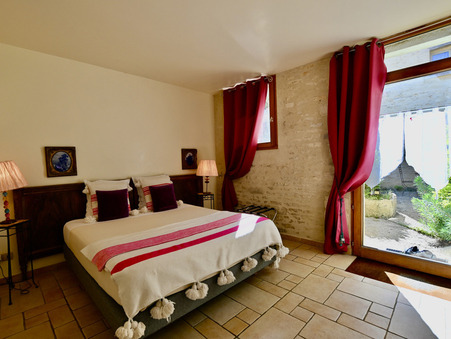 A vendre maison Noyers 89310; 615 000 € 