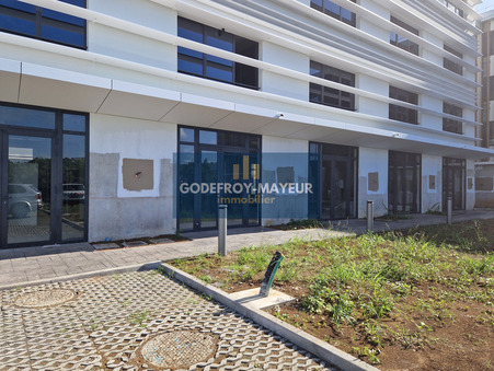 Location local commercial Les Abymes 97139; 7 508 &euro; 