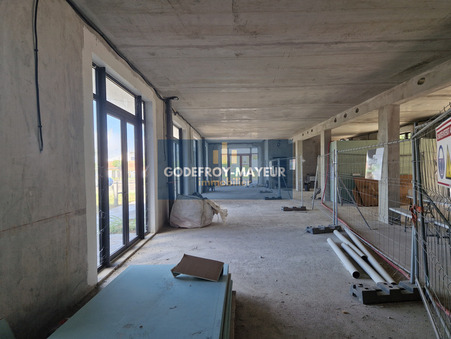 Location local commercial Les Abymes Réf. 0147.2