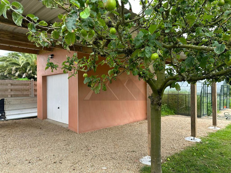 A vendre maison Treflez 29430; 865 100 € 