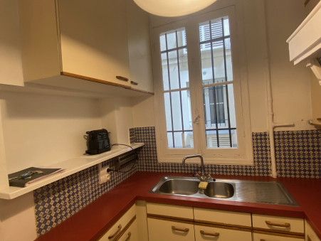 Local professionnel sur Paris 17eme Arrondissement ; 1 830 €  ; A louer Réf. b23cf48b2421916_rand