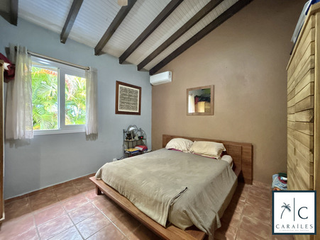 Maison sur Saint-Francois ; 470 000 €  ; Vente Réf. CAR198