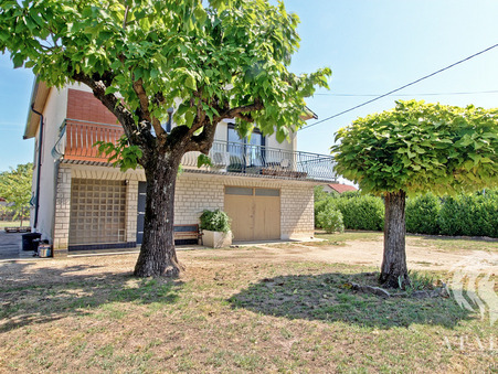 Maison sur Saint-Hilaire-du-Rosier ; 255 000 €  ; Achat Réf. 63_F_VMA690006357