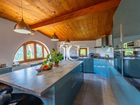 Maison sur Les Vans ; 895 000 €  ; Vente Réf. 301371460-25081034