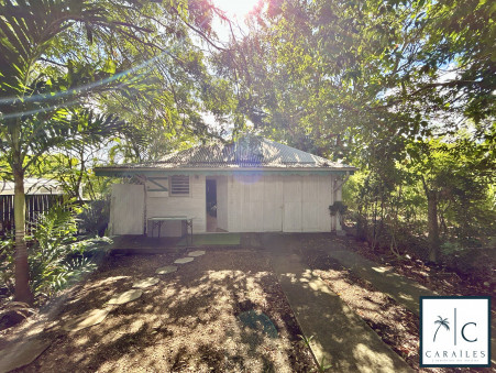 Maison sur Saint-Francois ; 549 000 €  ; A vendre Réf. CAR203