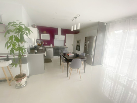 Maison 875 000 €  sur Le Plessis-Trévise (94420) - Réf. 10458