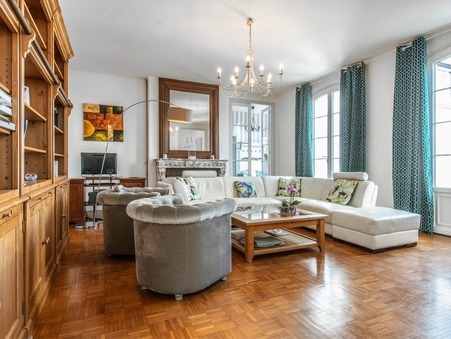 Maison sur Saint Pierre Lès Nemours ; 699 000 €  ; A vendre Réf. 212720