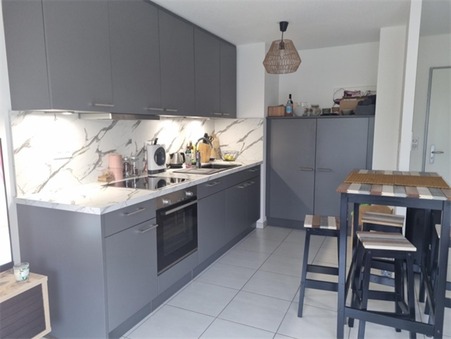 Location Appartement SAINT-LOUIS Réf. SLAE1185 - Slide 1