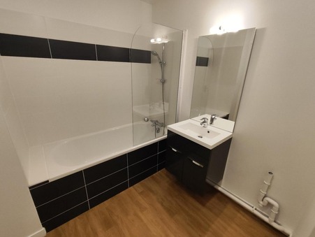 Appartement sur Poitiers ; 845 €  ; Location Réf. 25710060