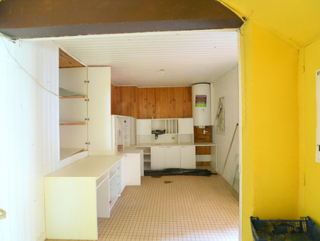 Local commercial sur Quarré-les-Tombes ; 150 000 €  ; A vendre Réf. 33_FLIP2025057