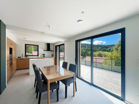 Maison sur Planfoy ; 589 000 €  ; Achat Réf. CHAJE5971