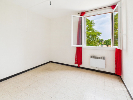 Apartment € 139 000  Réf. BIE306-1 Garons