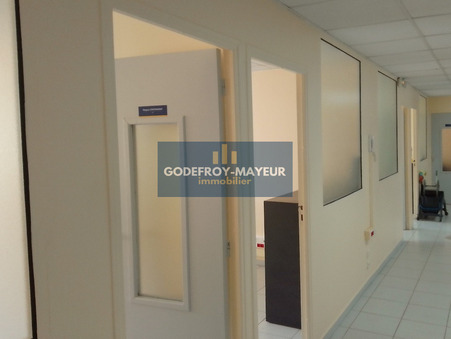 Local commercial 231 000 €  sur Pointe-à-Pitre (97110) - Réf. R+1