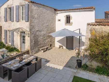 A vendre maison La Flotte 17630; 1 300 000 €