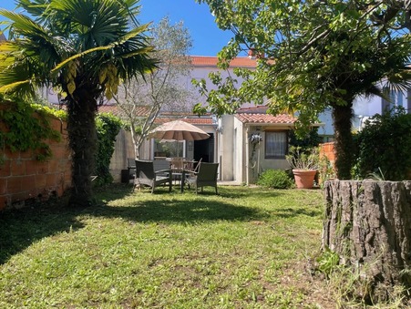 Maison | La rochelle | 745000 € | 0 Pièce | 3 Chambres | 120 m²