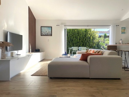 Maison | La rochelle | 850000 € | 5 Pièces | 0 Chambre | 145 m²
