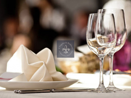 Fonds de commerce sur Fontainebleau ; 462 000 €  ; Achat Réf. 2222