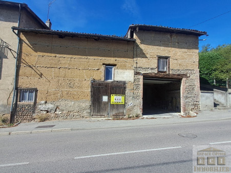 Parking 99 000 €  sur La Cote St Andre (38260) - Réf. 1696