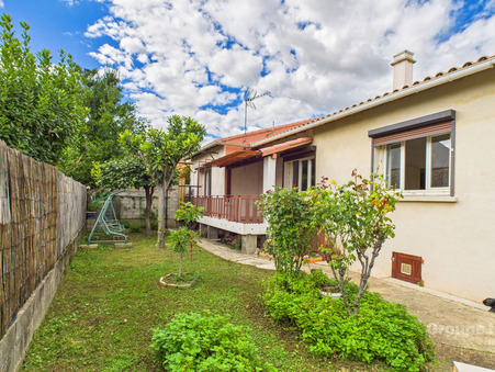 Vente maison 240 000 €  Nimes
