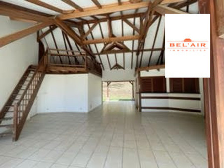 A louer maison  ; 2 250 € 