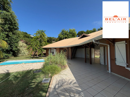 Maison sur  ; 2 250 €  ; A louer Réf. LM1829-BLA97_2480