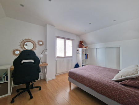 A vendre maison Châlons-en-Champagne 51000; 289 900 €
