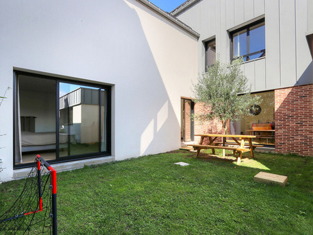 Maison 1 095 000 € sur Rennes (35000) - Réf. GA8485