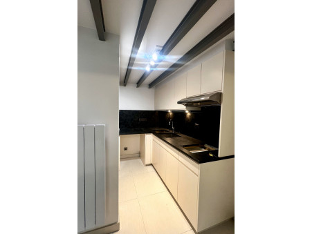 Appartement sur Paris 8eme Arrondissement ; 1 600 €  ; Location Réf. MON426