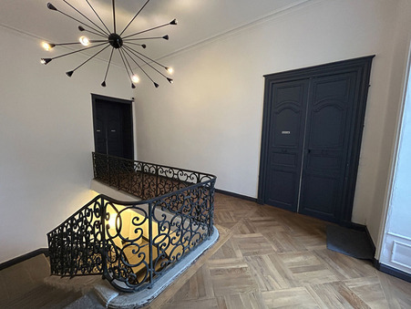 Local professionnel 6 650 €  sur Rennes (35000) - Réf. EM60