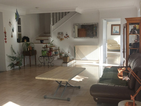 A vendre maison Ergue Gabéric 29500; 347 000 €