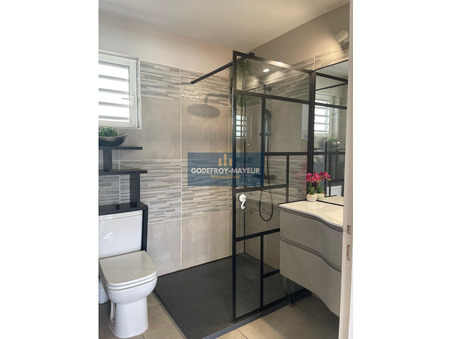 A vendre maison Sainte-Rose 97115; 351 000 € 