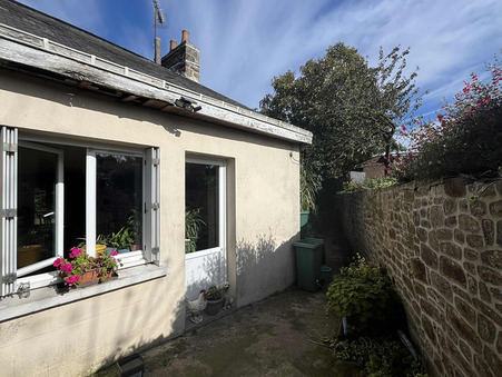 Maison 80 900 € sur Ernee (53500) - Réf. M79399