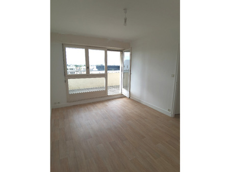 A louer appartement 1 050 €  Rennes