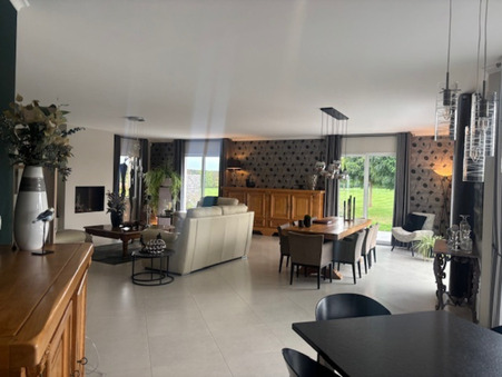 Maison sur Fontaine-Notre-Dame ; 950 000 € ; Achat Réf. 1_11089_FW