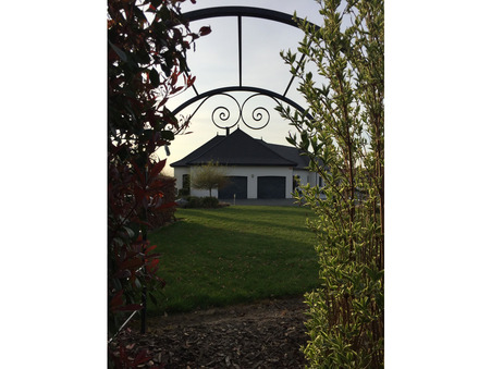 A vendre maison Fontaine-Notre-Dame 59400; 950 000 €